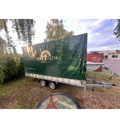 Stor lukket Trailer Prisen pr. Dag + forsikring og Moms