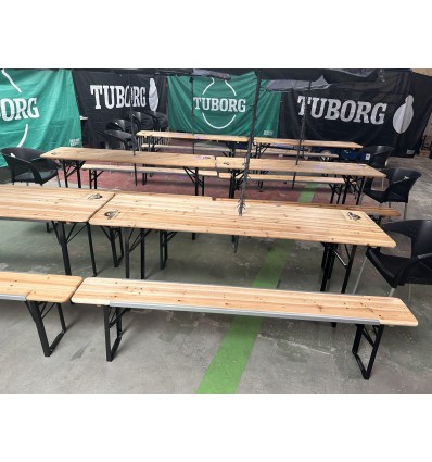 Bord/bænk til dit næste arrangement?