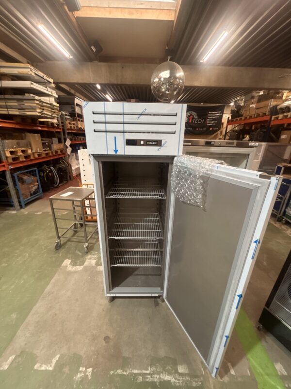 Basic fryseskab til hurtig levering